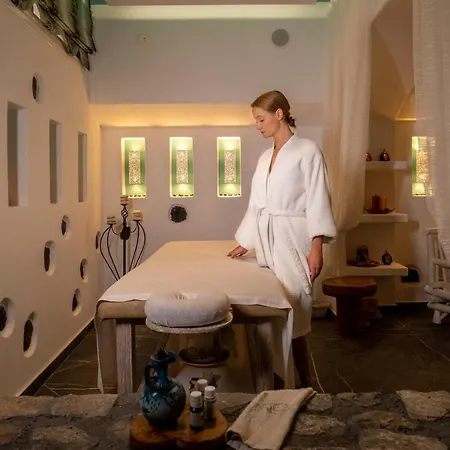 Anastasia Princess Luxury Residence, Adults Only Hotel Perissa (Santorini)