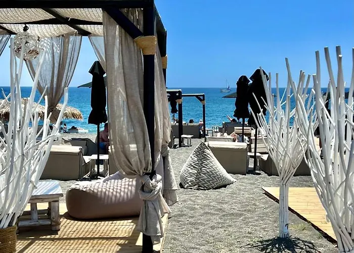 Anastasia Princess Luxury Residence, Adults Only 4* Perissa (Santorini)